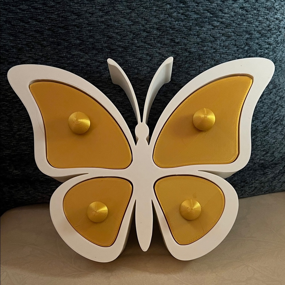 3D Printed Butterfly Jewelry Box